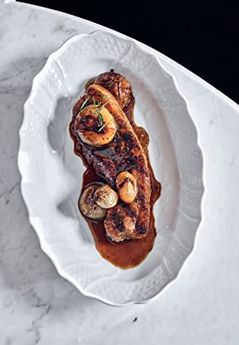 Via Carota: A Celebration of Seasonal Cooking from the Beloved Greenwich Village Restaurant: An Italian Cookbook