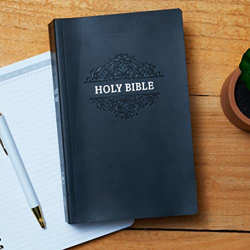 KJV, Holy Bible, Soft Touch Edition, Leathersoft, Black, Comfort Print: Holy Bible, King James Version