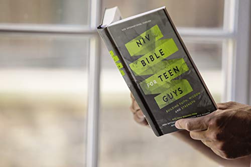 NIV, Bible for Teen Guys, Hardcover: Building Faith, Wisdom and Strength