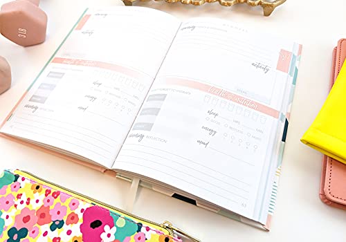 The Fitness Planner: A 12 Week Health and Fitness Journal to Track Meals, Workouts and Weight Loss for Women - Exercise and Food Journal