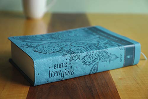 NIV, Bible for Teen Girls, Leathersoft, Blue: Growing in Faith, Hope, and Love