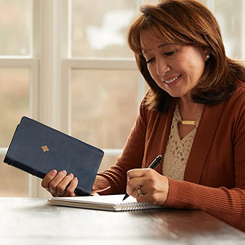 NKJV, Thinline Bible, Leathersoft, Navy, Red Letter, Comfort Print: Holy Bible, New King James Version