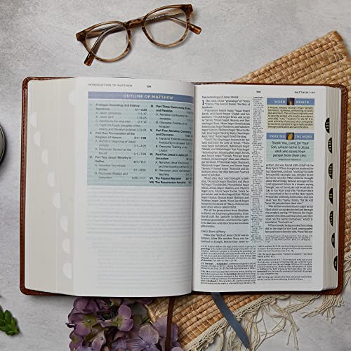NKJV, Spirit-Filled Life Bible, Third Edition, Leathersoft, Brown, Thumb Indexed, Red Letter, Comfort Print: Kingdom Equipping Through the Power of the Word