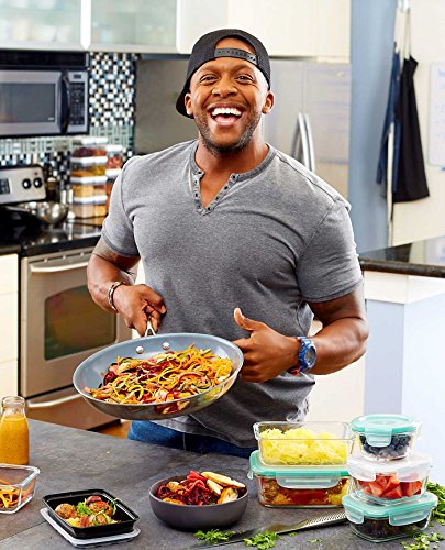 Fit Men Cook: 100+ Meal Prep Recipes for Men and Women―Always #HealthyAF, Never Boring
