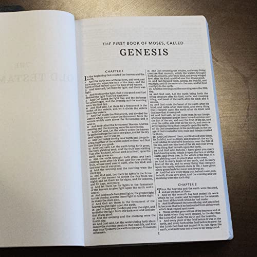 KJV, Holy Bible, Soft Touch Edition, Leathersoft, Black, Comfort Print: Holy Bible, King James Version