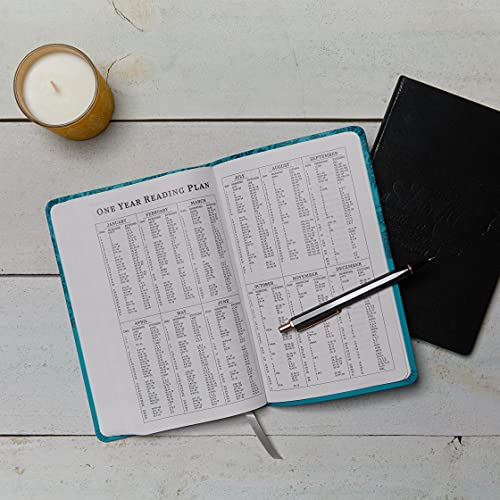 KJV, Thinline Bible, Leathersoft, Pink, Red Letter, Comfort Print: Holy Bible, King James Version