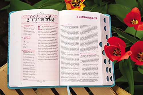 NIV, Bible for Teen Girls, Leathersoft, Blue, Thumb Indexed Tabs: Growing in Faith, Hope, and Love