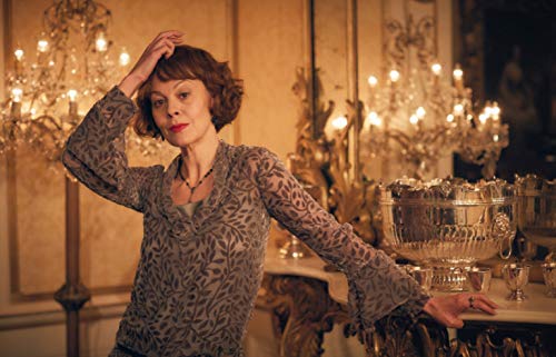 The Official Peaky Blinders Cocktail Book: 40 Cocktails Selected by The Shelby Company Ltd