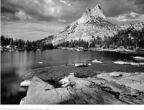 Ansel Adams 2023 Wall Calendar: Authorized Edition: 13-Month Nature Photography Collection (Monthly Calendar)