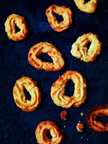 Scandinavian Baking: Sweet and Savory Cakes and Bakes, for Bright Days and Cozy Nights